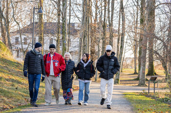 Tree ,Footwear ,Trousers ,Winter ,Outerwear.