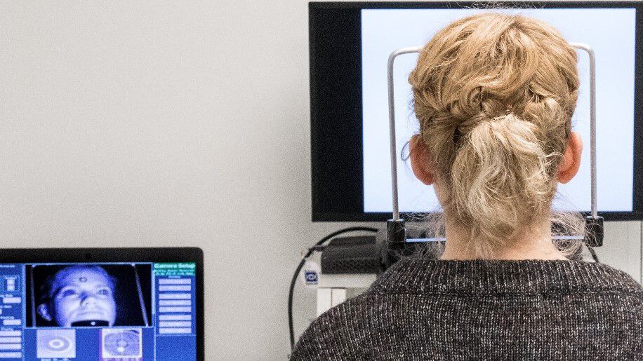 Bildet kan inneholde: elektronisk enhet, dataskjerm, visningsenhet, computer, utgangsenhet.