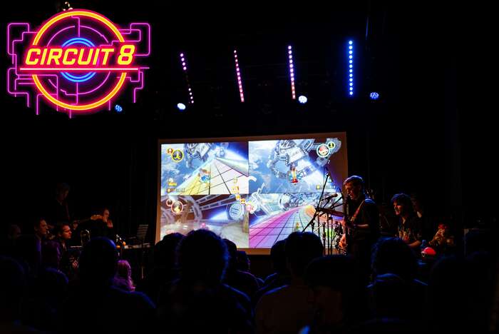 Bilde av Circuit8 som spiller livemusikk til Mario-kart