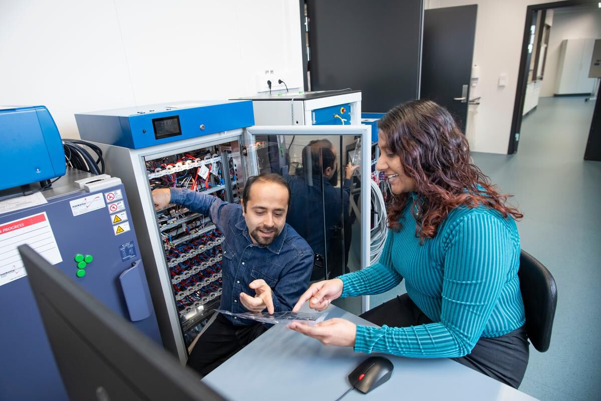 Bildet kan inneholde: elektronisk enhet, teknologi, maskin, engineering, elektronikk.