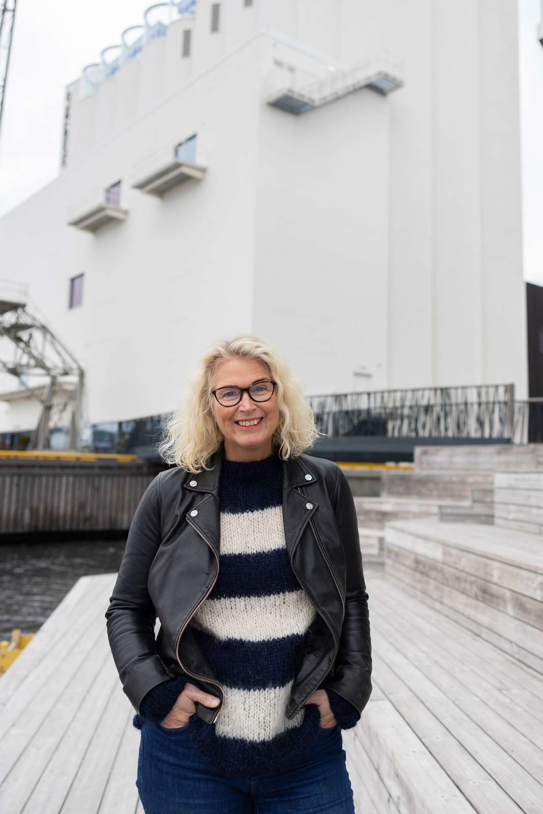 Bilde av Marit Wergeland utenfor Kunstsilo