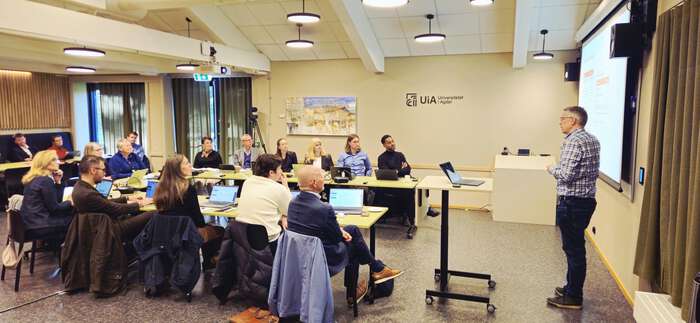 Universitetsstyret i møte.