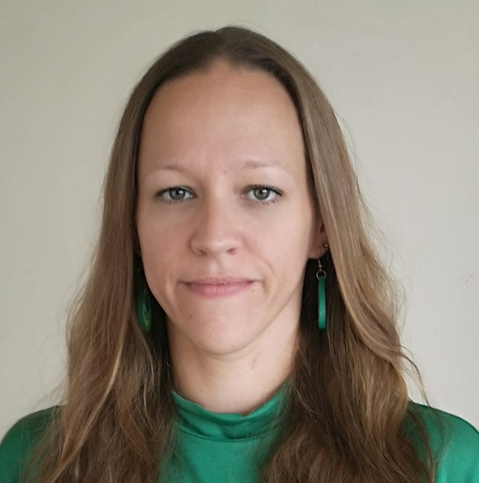 Bildet kan inneholde: person, hår, hake, kinn, øyenbryn.