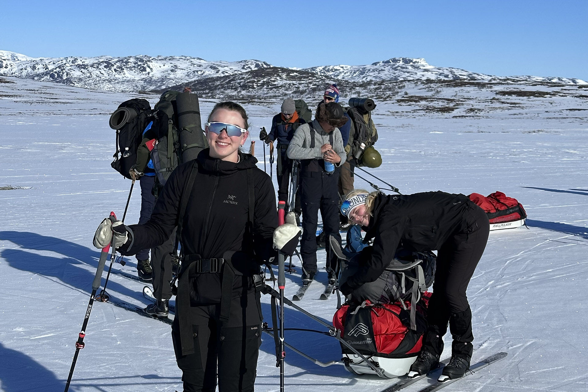 Bildet kan inneholde: snø, ryggsekk, eventyr, skifelt, rekreasjon.