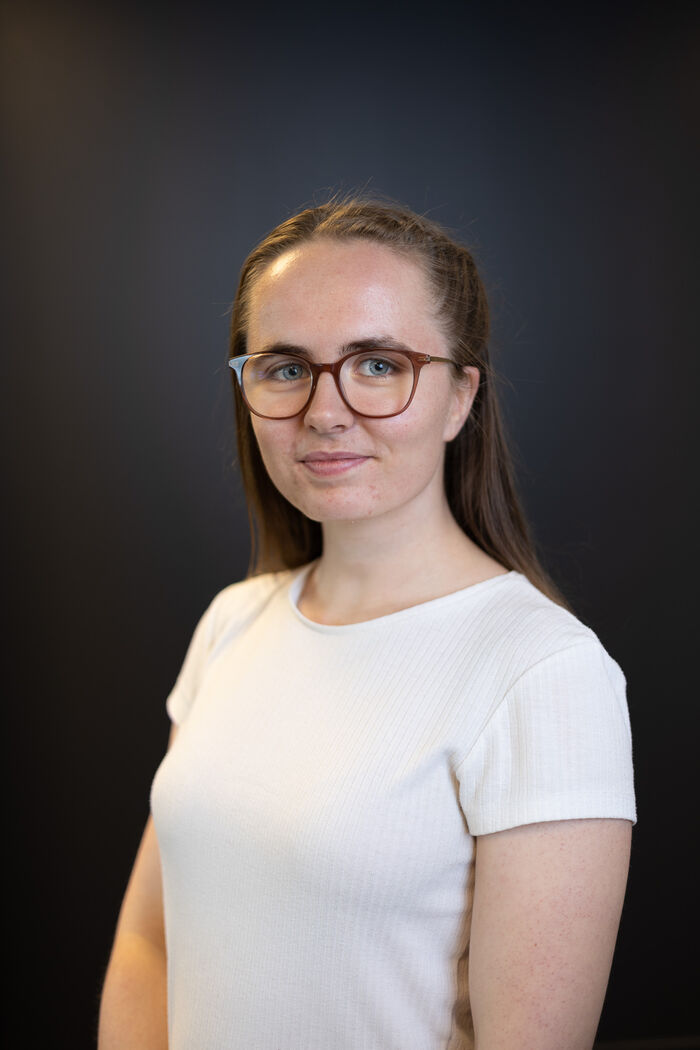 Profilfoto av kvinne med brunt hår