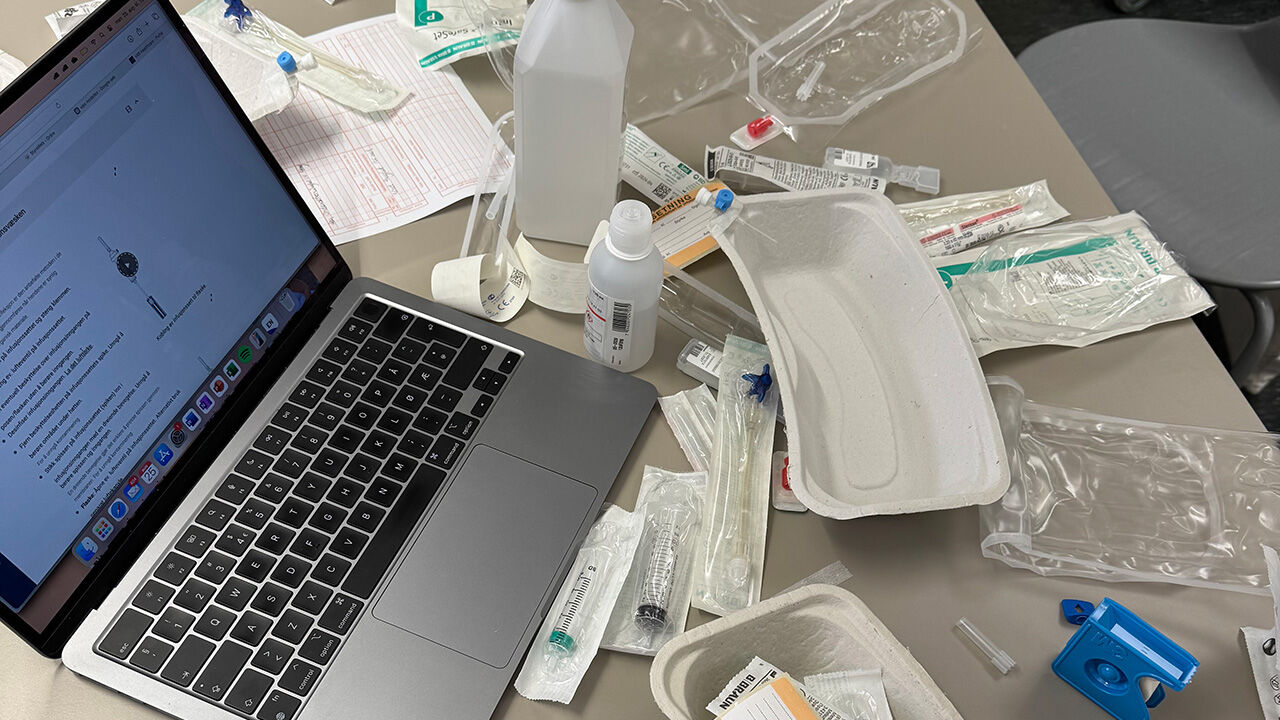 praktisk undervisning på klinikklaboratoriet