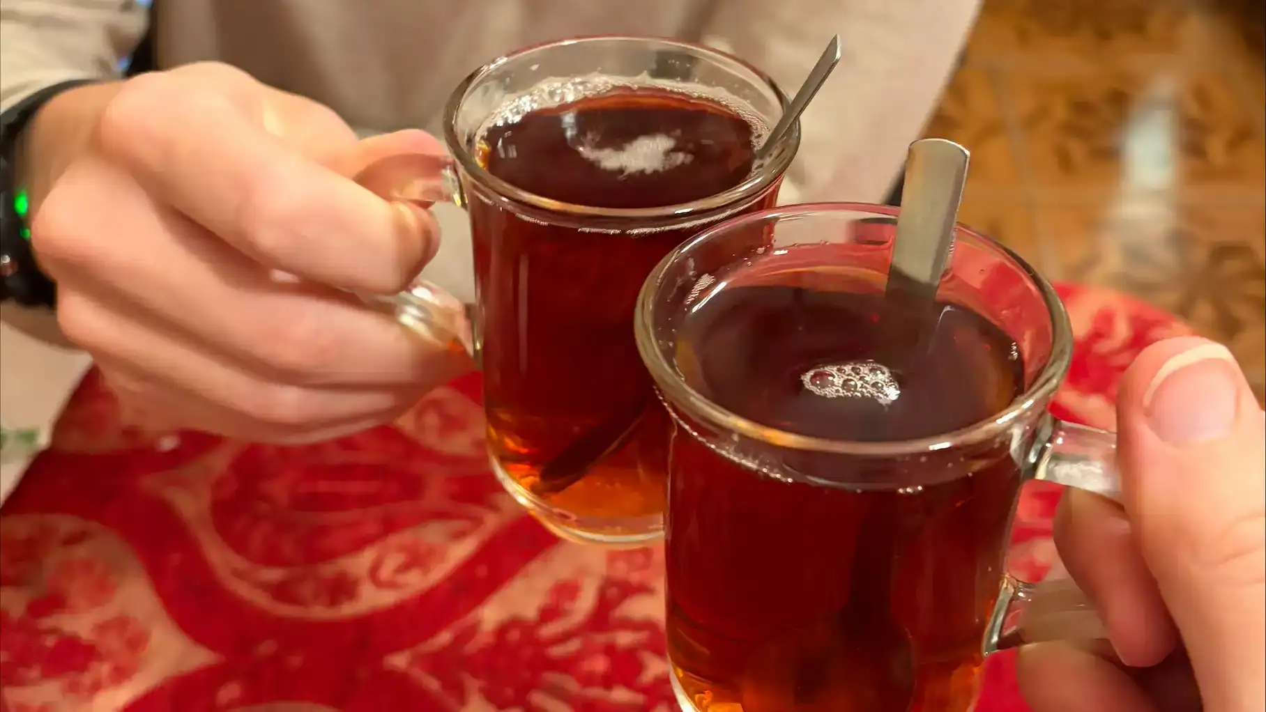 Bildet kan inneholde: servise, drikkeutstyr, earl grey-te, te, serveringsutstyr.
